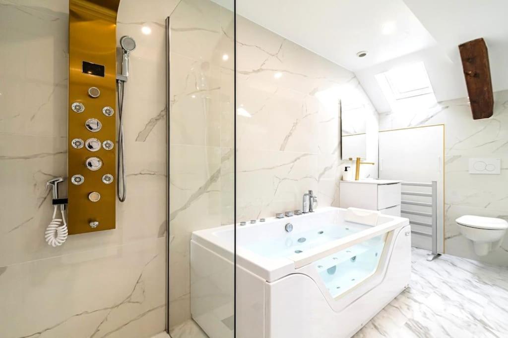 Oasis Chic - Spa Prive & Cinema Reims Extérieur photo
